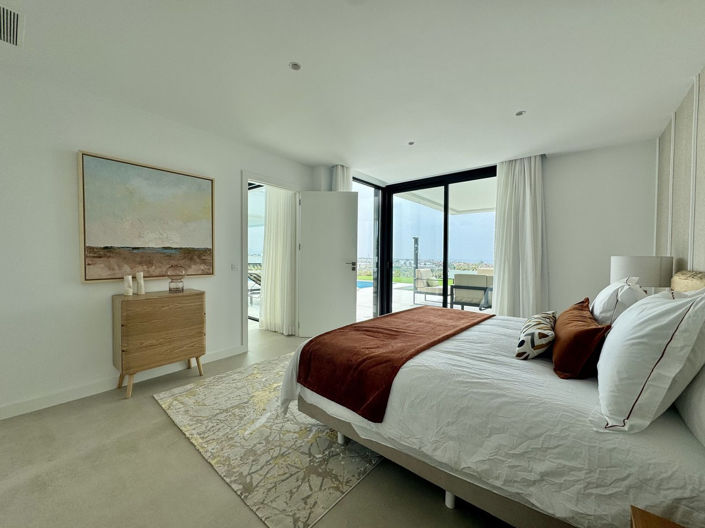 Image No.17-6 Bed Villa for sale