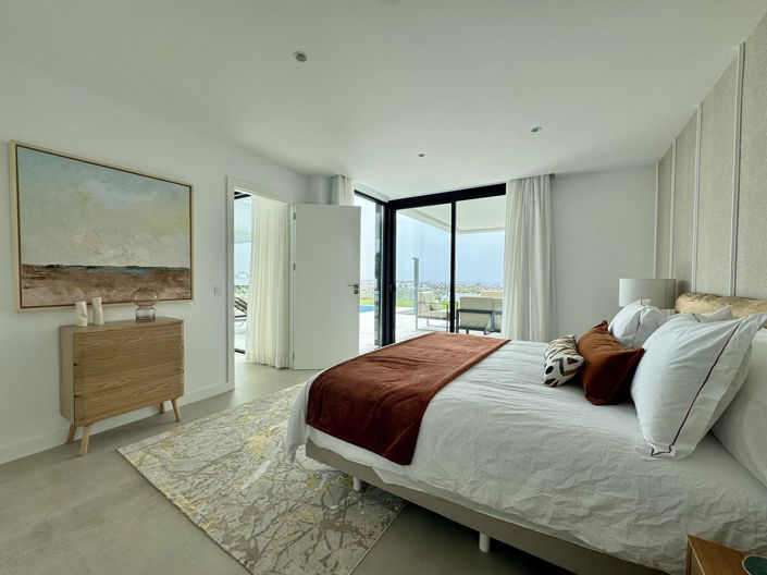 Image No.18-6 Bed Villa for sale