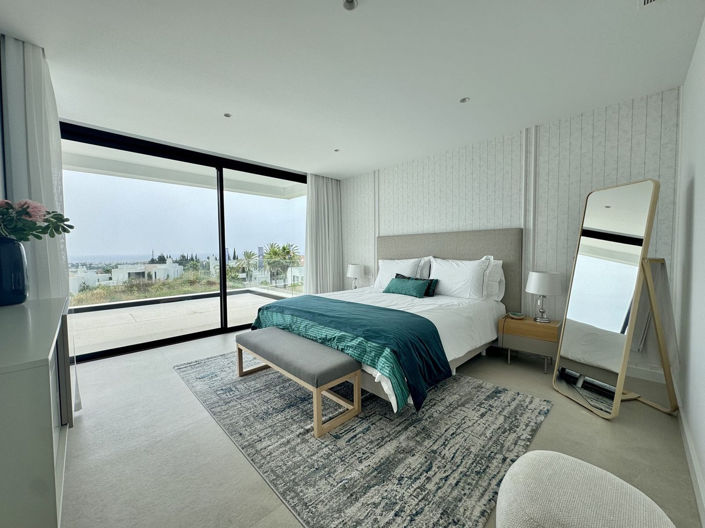 Image No.25-6 Bed Villa for sale