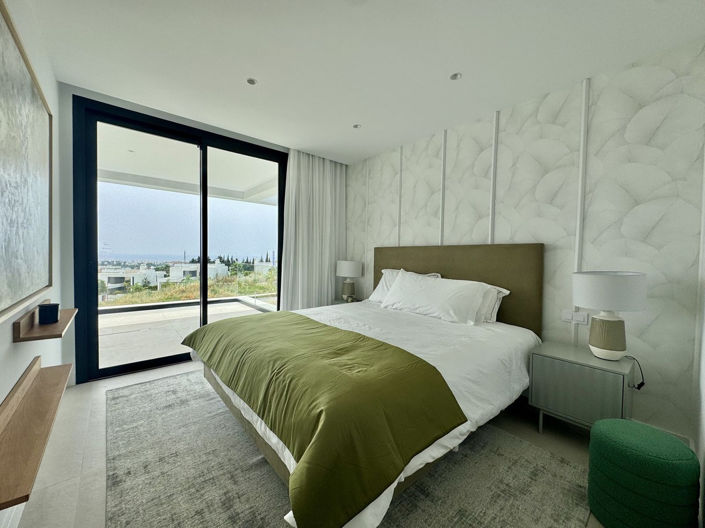 Image No.29-6 Bed Villa for sale