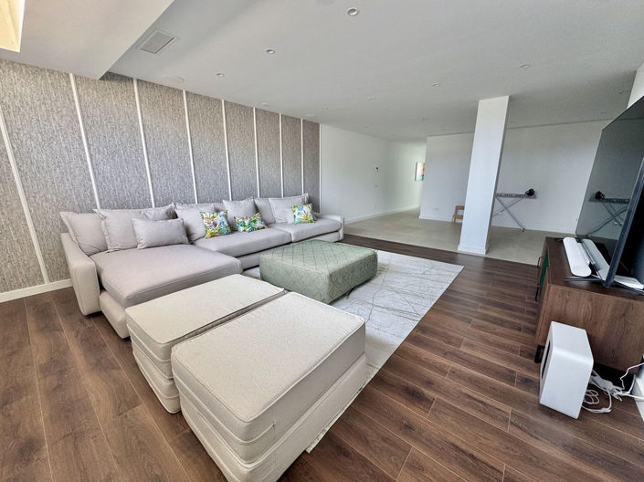 Image No.41-6 Bed Villa for sale