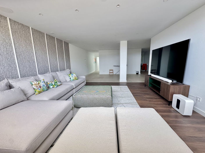 Image No.43-6 Bed Villa for sale