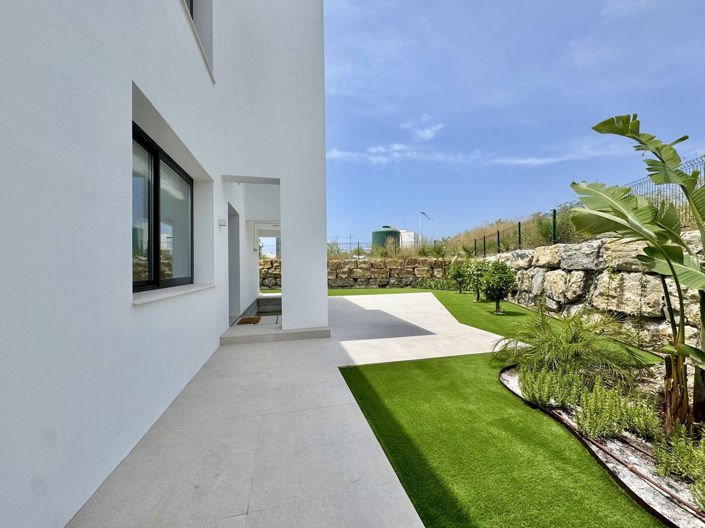 Image No.49-6 Bed Villa for sale