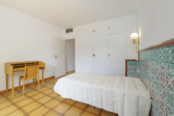 Image No.20-3 Bed Villa for sale