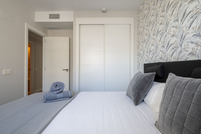 Image No.10-3 Bed Apartment for sale