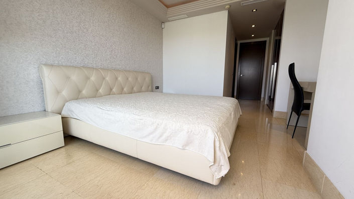 Image No.21-3 Bed Apartment for sale