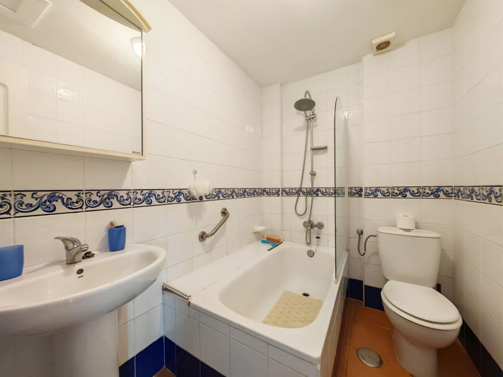 Image No.14-3 Bed Apartment for sale