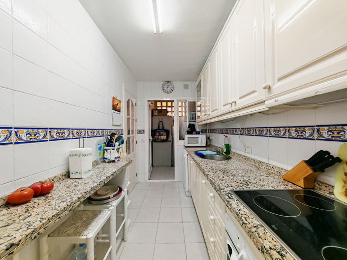 Image No.9-3 Bed Apartment for sale