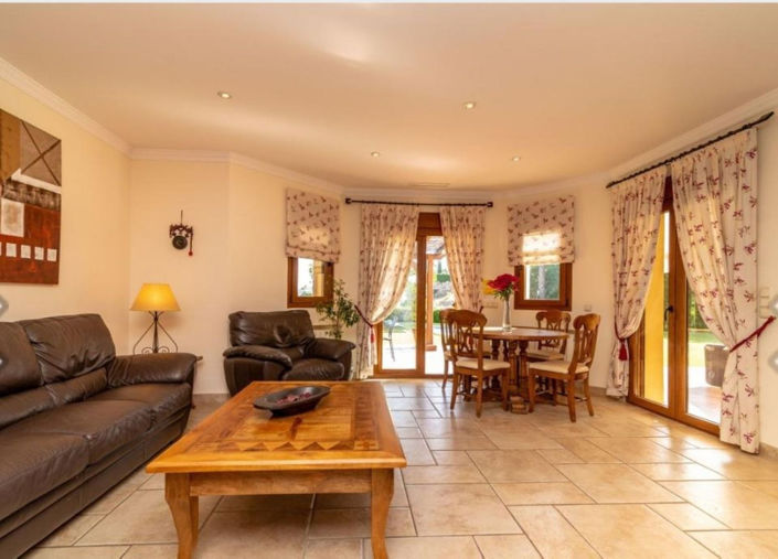 Image No.24-5 Bed Villa for sale