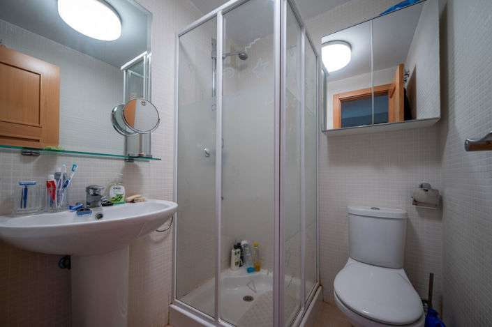 Image No.15-2 Bed Apartment for sale