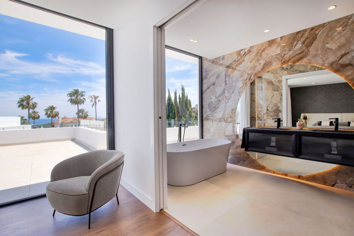 Image No.12-Villa de 4 chambres à vendre à Estepona