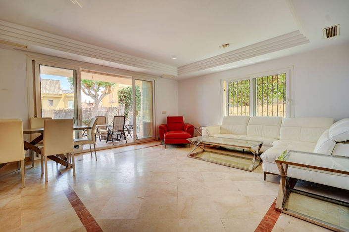 Image No.3-3 Bed Townhouse for sale