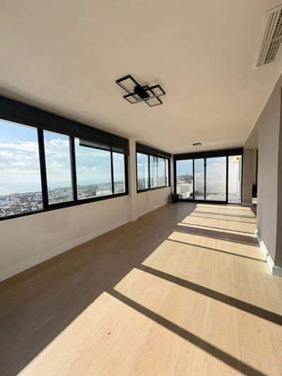 Image No.22-3 Bed Penthouse for sale