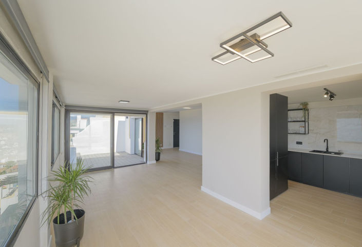 Image No.23-3 Bed Penthouse for sale