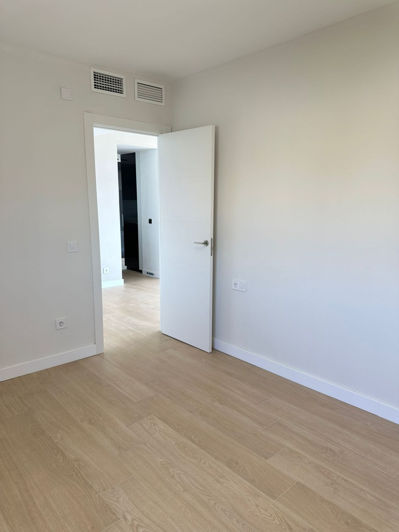 Image No.34-3 Bed Penthouse for sale