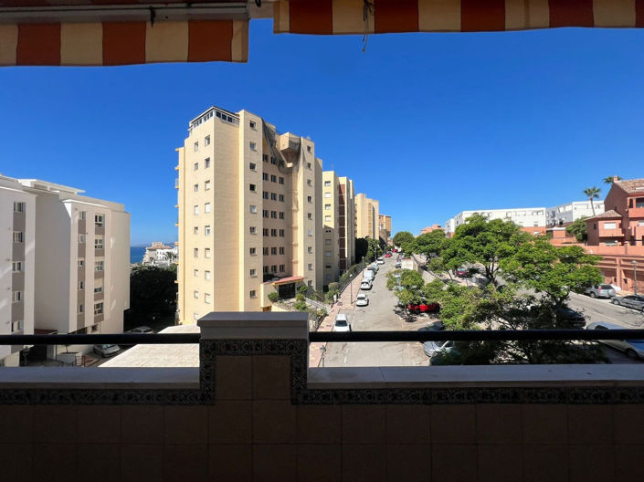 Image No.1-4 Bed Apartment for sale