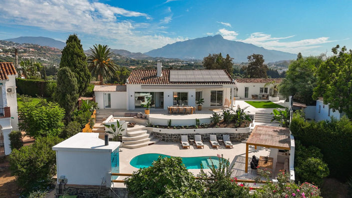 Image No.1-Villa de 4 chambres à vendre à Guadalmina