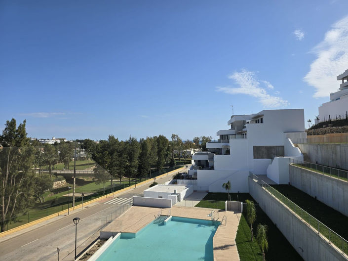 Image No.1-3 Bed Apartment for sale