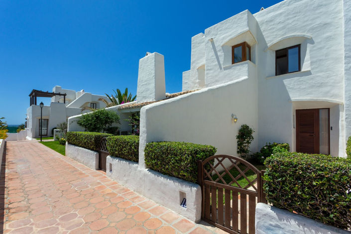 Image No.1-1 Bed Townhouse for sale