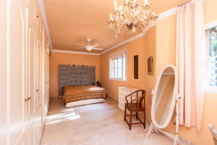 Image No.8-Penthouse de 2 chambres à vendre à Elviria