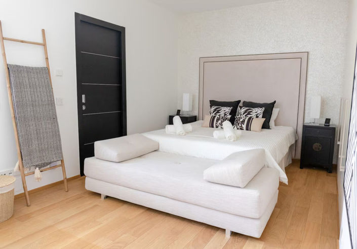 Image No.7-2 Bed Townhouse for sale