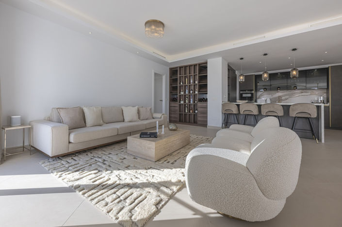 Image No.10-3 Bed Apartment for sale