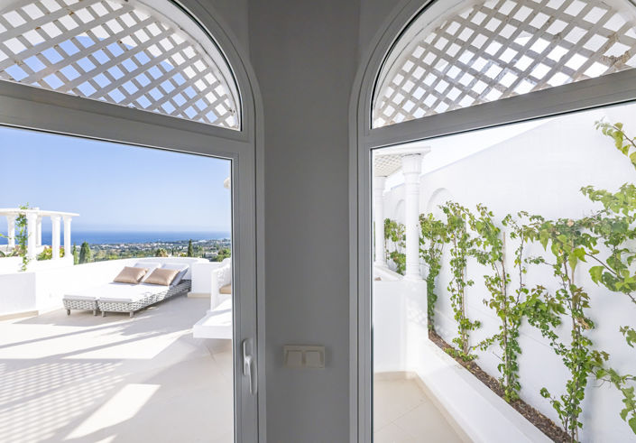 Image No.24-3 Bed Apartment for sale