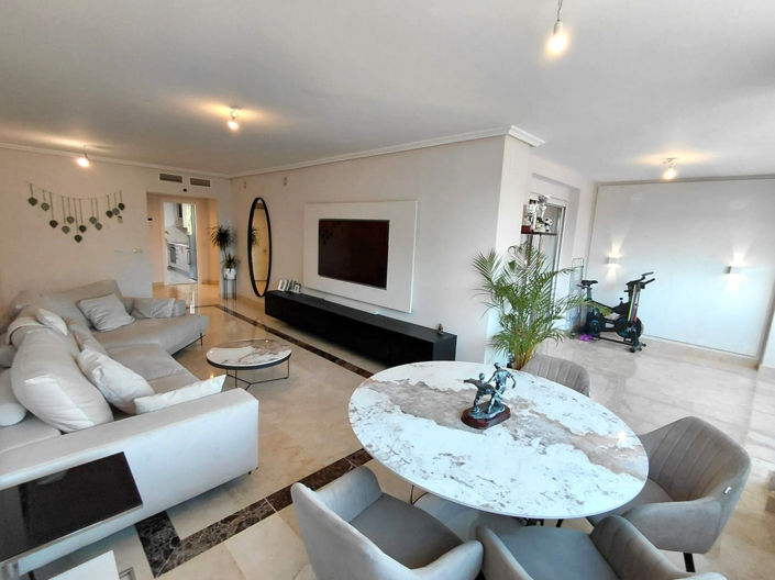 Image No.2-Appartement de 2 chambres à vendre à Malaga