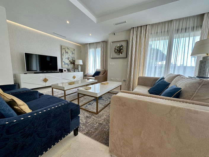 Image No.25-5 Bed Villa for sale