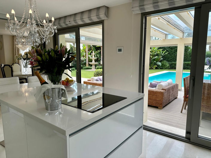 Image No.42-5 Bed Villa for sale