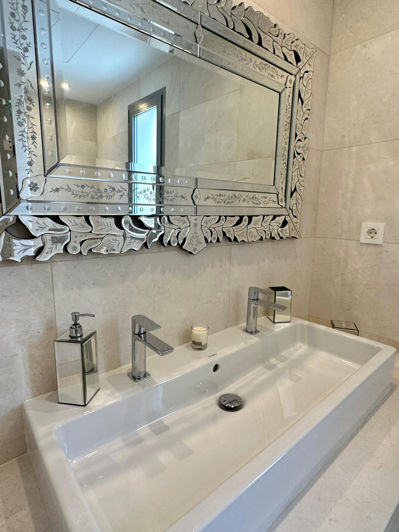 Image No.45-5 Bed Villa for sale