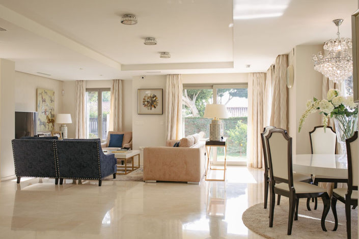 Image No.9-5 Bed Villa for sale