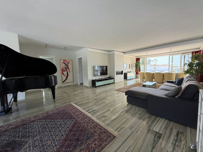 Image No.7-3 Bed Villa for sale