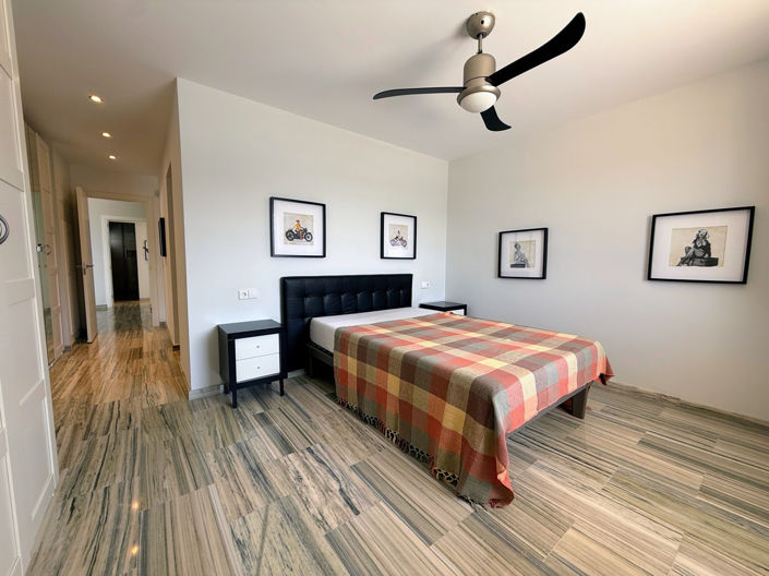 Image No.9-3 Bed Villa for sale