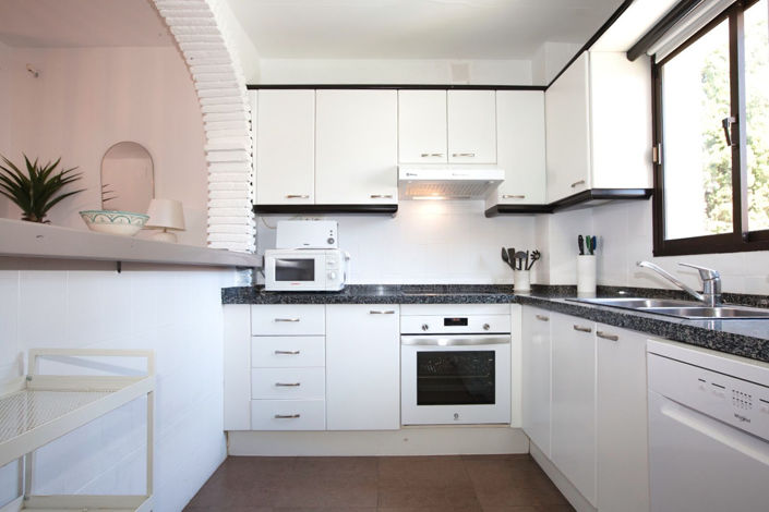 Image No.15-2 Bed Apartment for sale