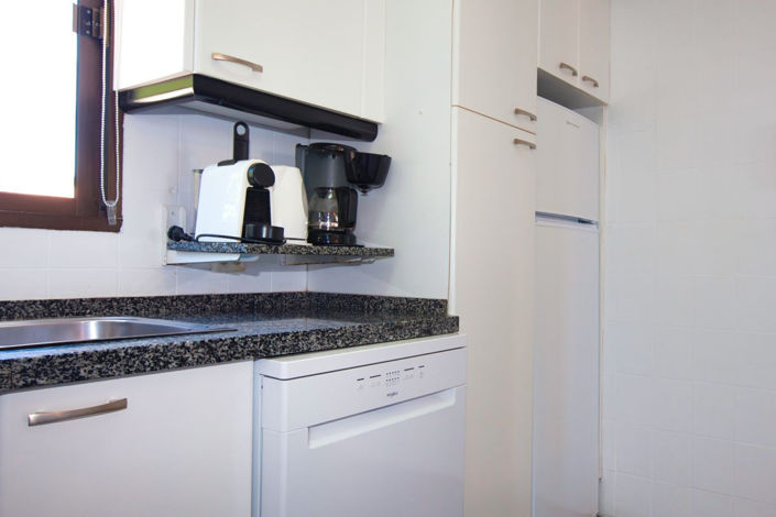 Image No.17-2 Bed Apartment for sale