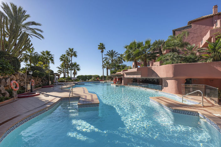 Image No.3-Appartement de 3 chambres à vendre à Estepona