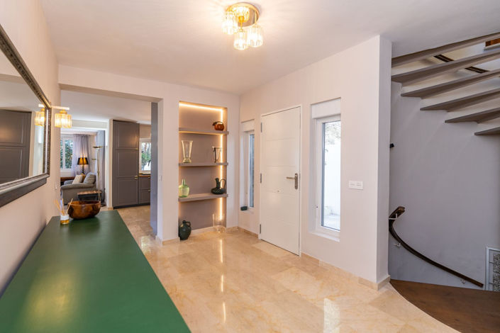 Image No.16-4 Bed Villa for sale