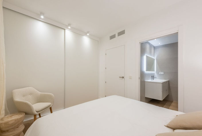 Image No.25-2 Bed Apartment for sale