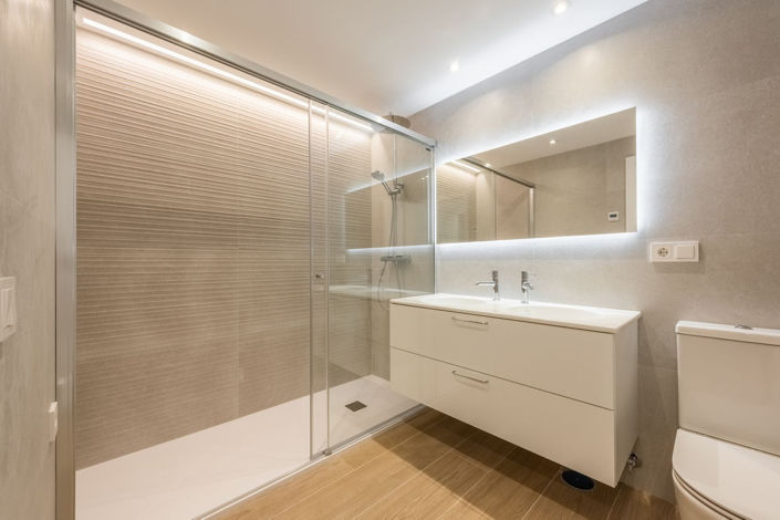 Image No.28-2 Bed Apartment for sale