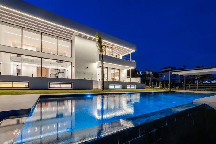 Image No.35-6 Bed Villa for sale