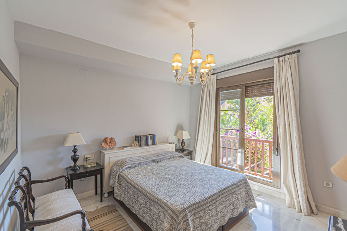 Image No.11-4 Bed Apartment for sale