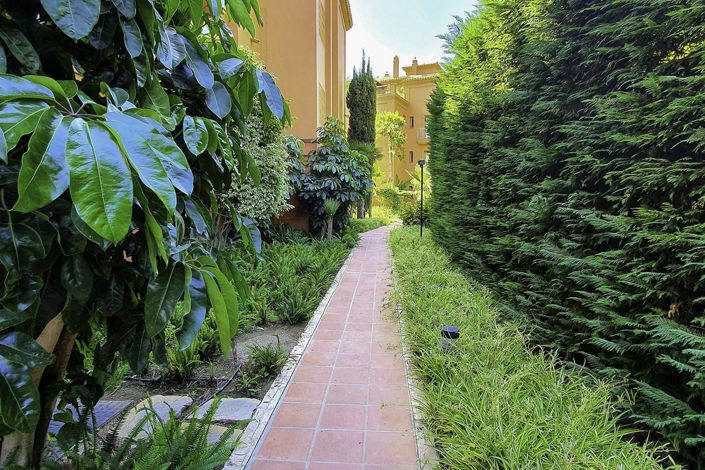 Image No.21-3 Bed Apartment for sale