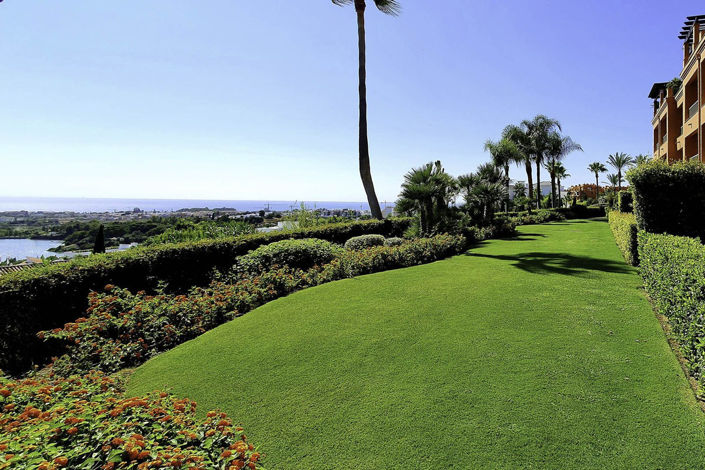 Image No.23-3 Bed Apartment for sale