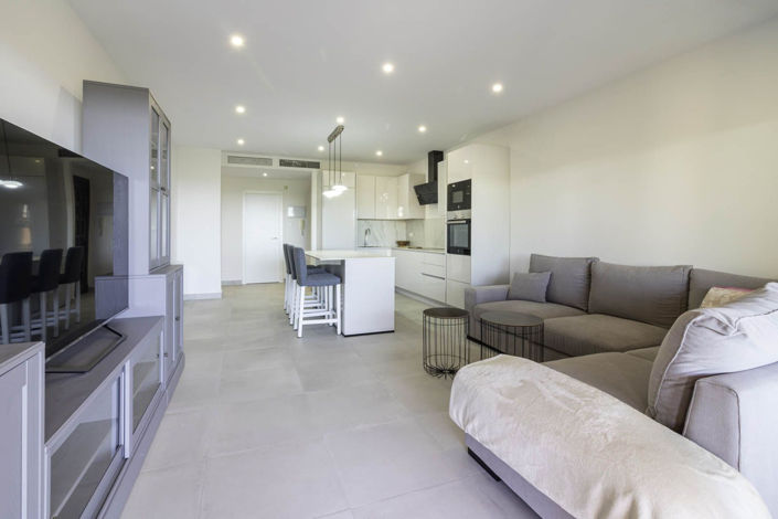 Image No.9-3 Bed Apartment for sale