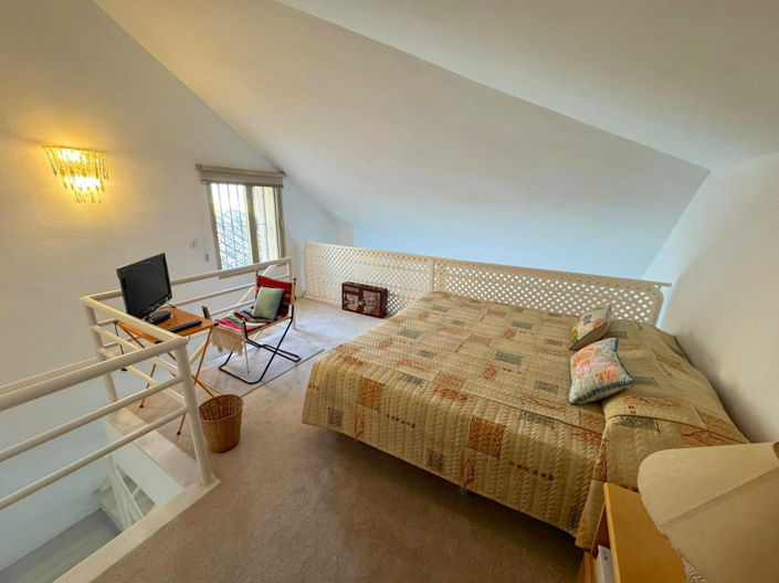 Image No.44-2 Bed Duplex for sale