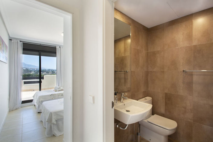 Image No.15-2 Bed Apartment for sale