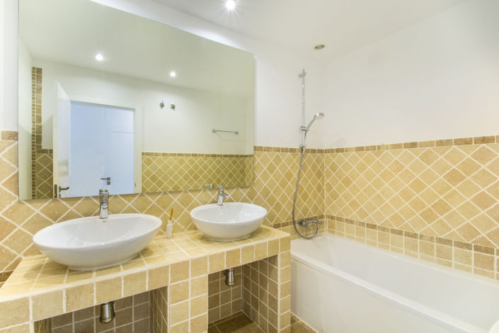 Image No.9-2 Bed Apartment for sale