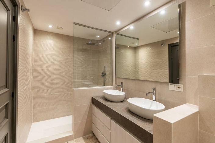 Image No.10-3 Bed Duplex for sale