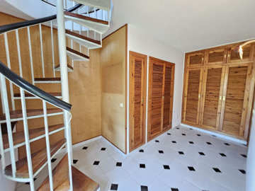 15-11d12f2f454f2f5e9b981fdd8b901d51